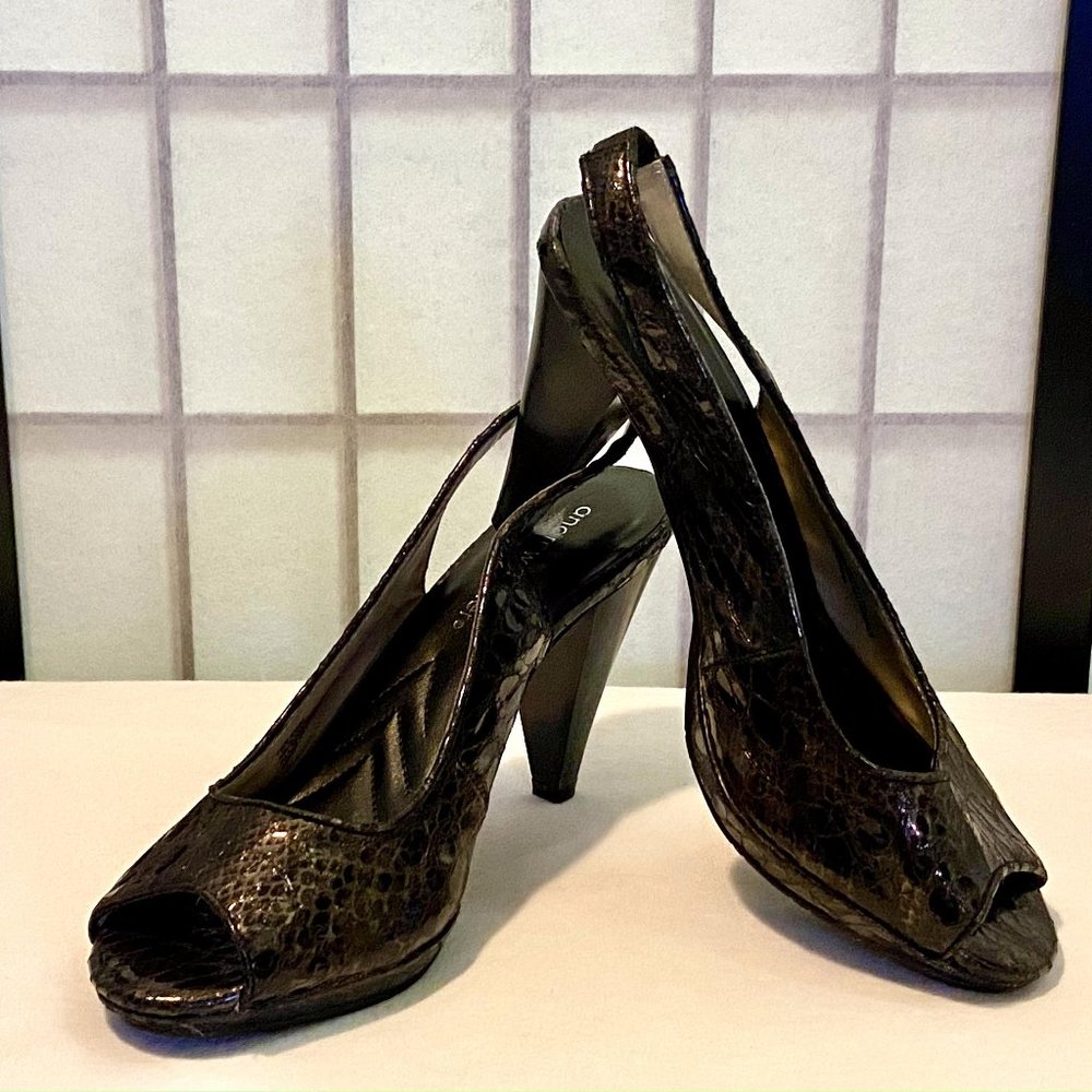 Andrew Geller Dark Purple Snakeskin Open Toe Slingback Pumps 6.5 Wood Look Heels